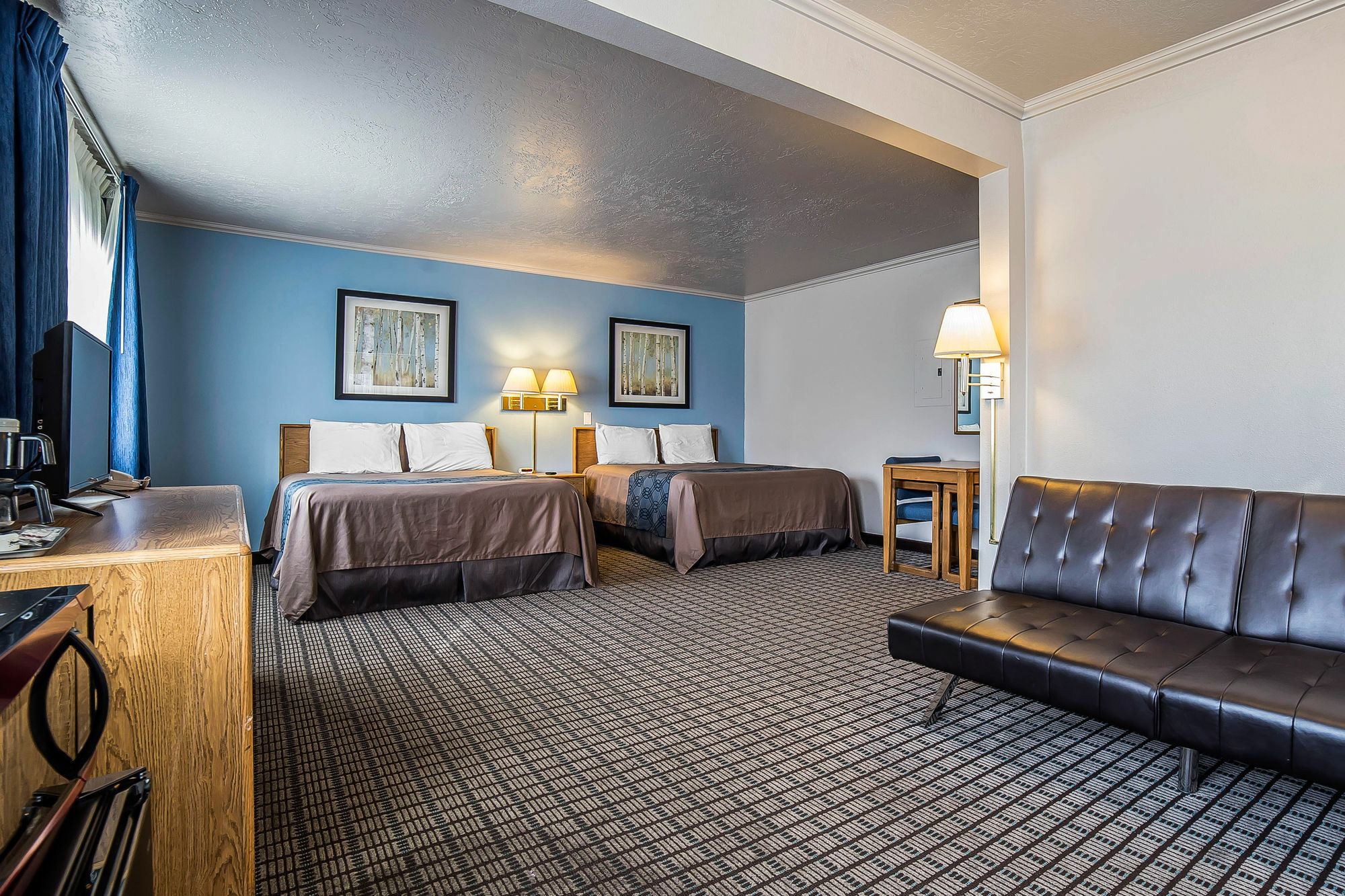 Econo Lodge Inn & Suites Logan Exteriör bild